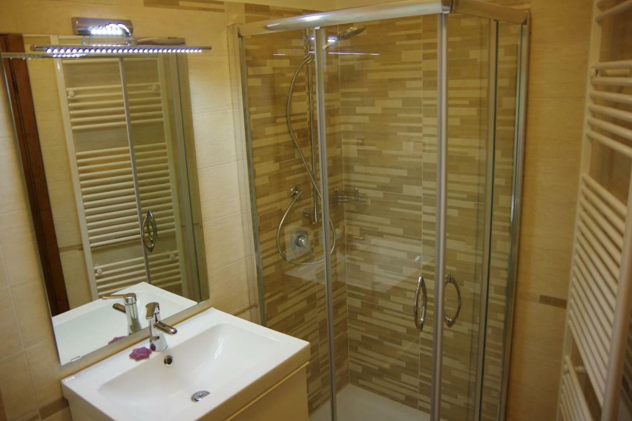 La Piccola Oasi Toscana Apartman Bagni di Lucca Kültér fotó